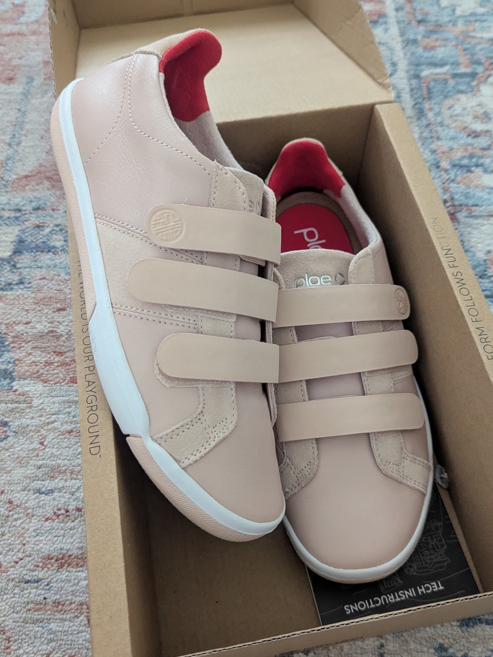 PLAE Larkin NIB Triple-Strap Sneakers in Cameo rose with White Sole